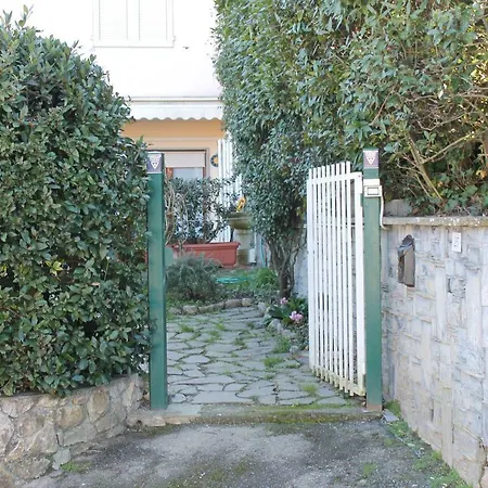 Villa House With Pool Near 5 Terre E Carrara *