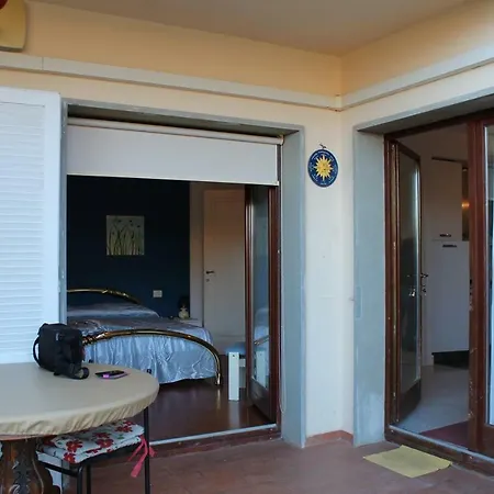 House With Pool Near 5 Terre E Carrara *